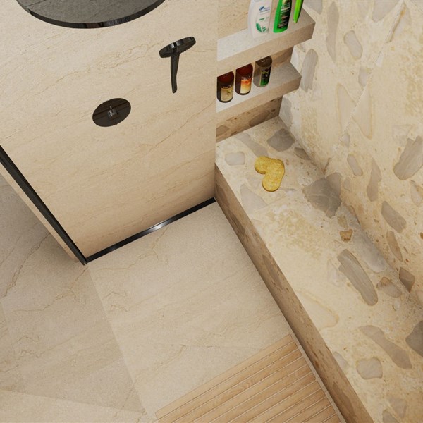 INGRID`S MASTER BATHROOM